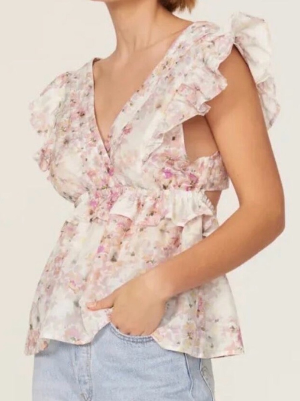 MUNTHE Floral Ruffle V-Neck Blouse in Blush Multi